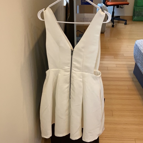Forever 21 White Dress with Cutout Sides - Picture 4 of 7